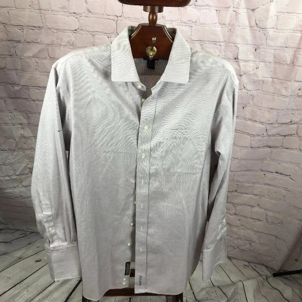 Men's Jos A. Bank traveler dress shirt ailored fit Button down Shirt 17.5 35